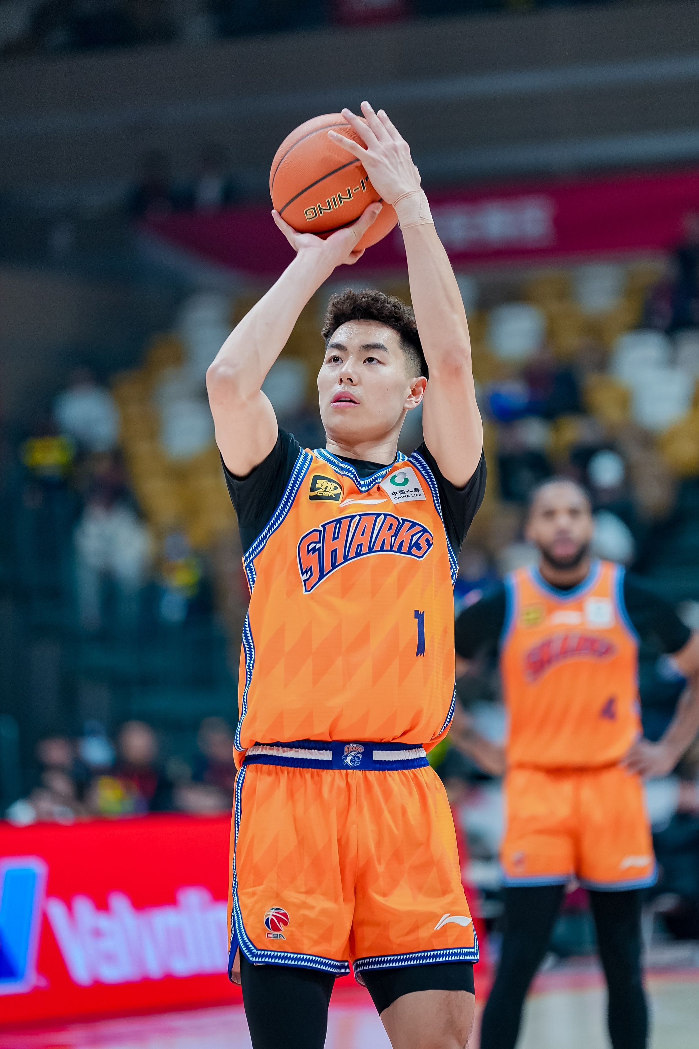  相當高效！李添榮10中7&三分7中4拿全隊并列最高18分